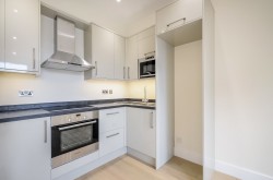 Images for Sundial Court, Barnsbury Lane, Tolworth, KT5