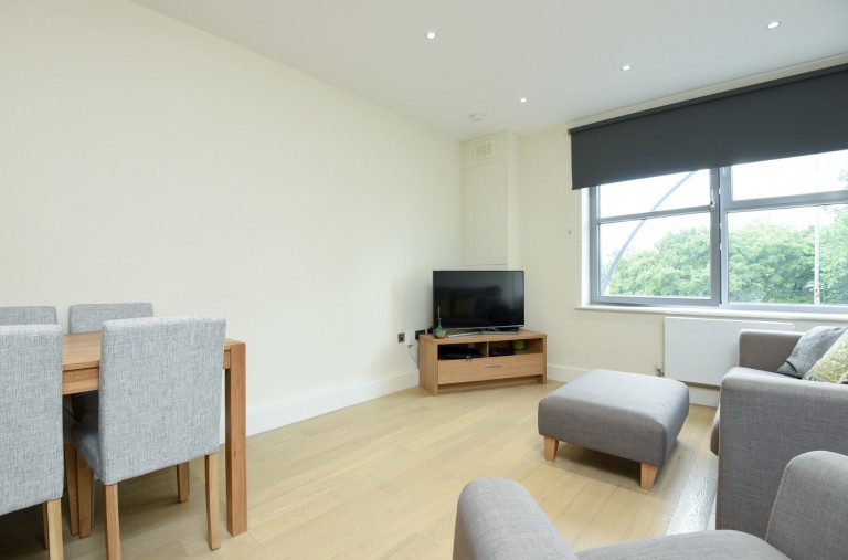 Images for Barnsbury Lane, Tolworth