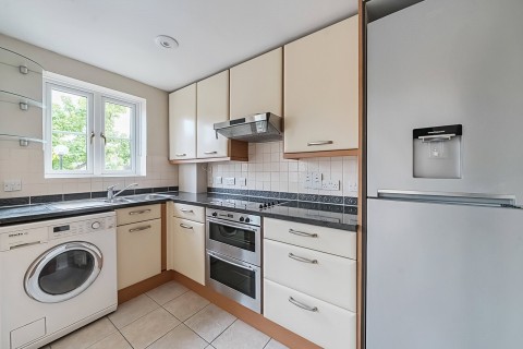 Click the photo for more details of Kingsworthy Close, Kingston Upon Thames