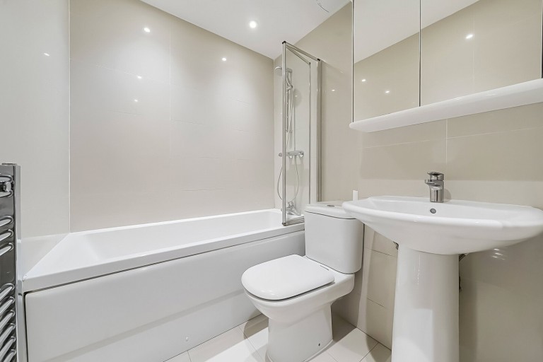Images for Kingsworthy Close, Kingston Upon Thames