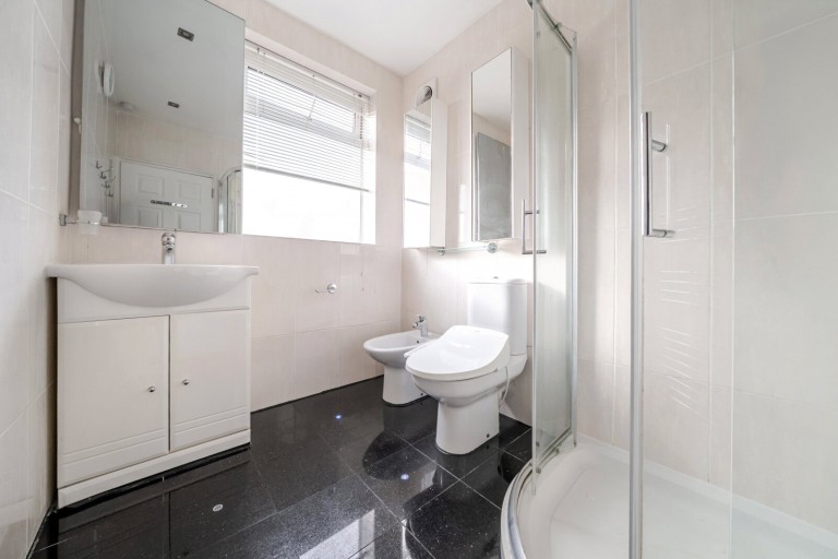 Images for Cromwell Avenue, New Malden