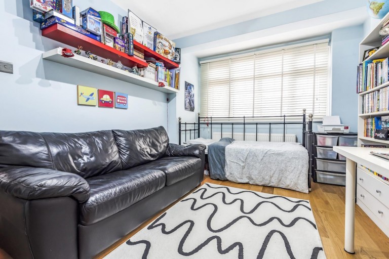 Images for Cromwell Avenue, New Malden, KT3