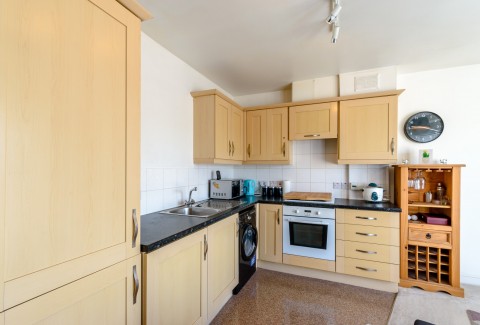 Click the photo for more details of Coombe Road, 1a Coombe Road, Kingston Upon Thames