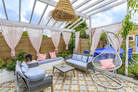 Click the photo for more details of Wolsey Drive, Kingston Upon Thames, KT2