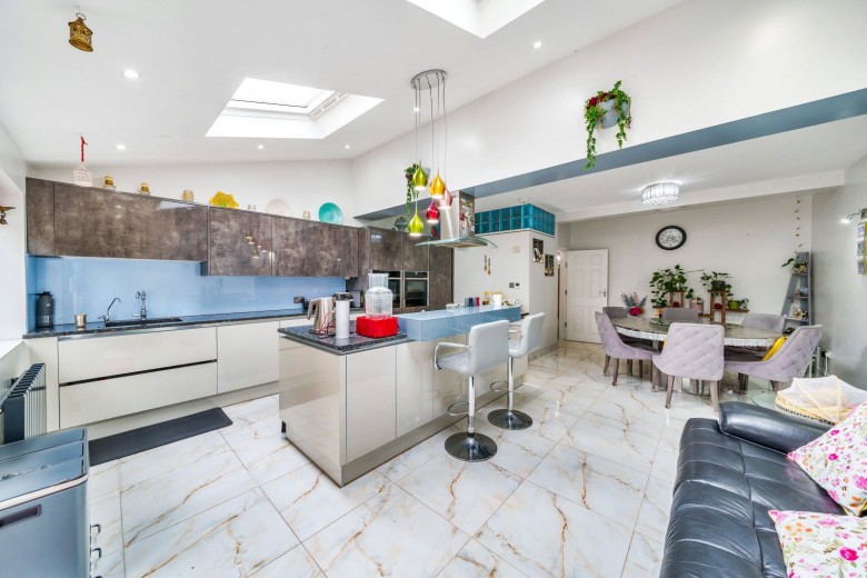 Click the photo for more details of Howard Road, New Malden, KT3