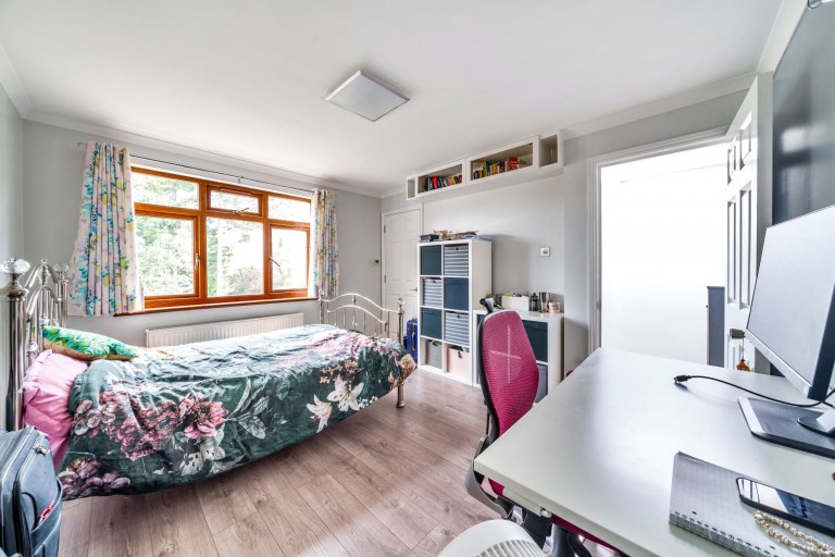 Images for Howard Road, New Malden, KT3