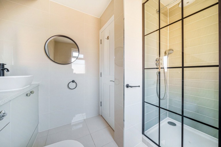 Images for Aragon Avenue, Thames Ditton, Surrey