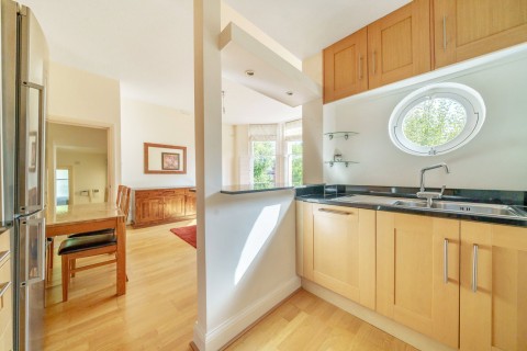 Click the photo for more details of Kew Road, Richmond Upon Thames