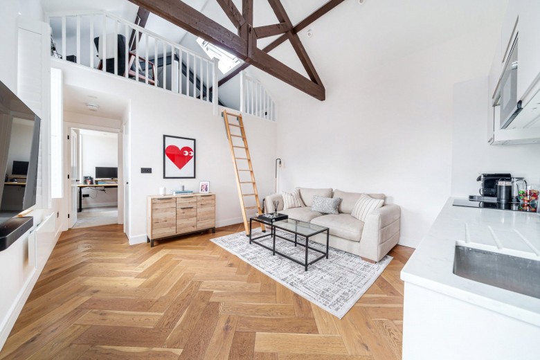 Click the photo for more details of Church Street, 20 Church Street, Hampton