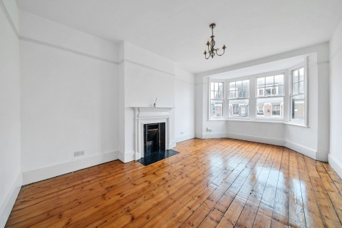 Click the photo for more details of Upper Richmond Road West, East Sheen