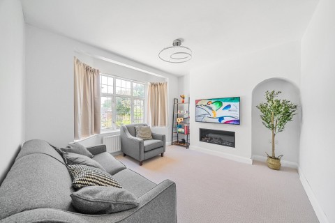 Click the photo for more details of Cardinal Avenue, Kingston Upon Thames, KT2