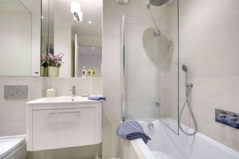 Click the photo for more details of The Causeway, 10-12 The Causeway, Teddington