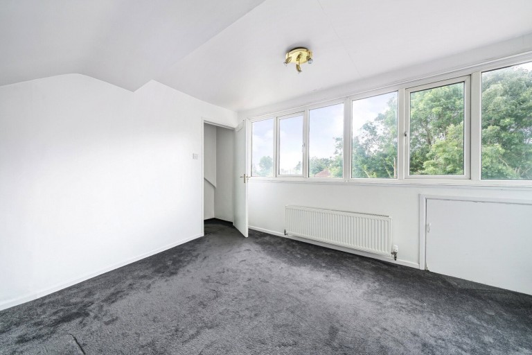 Images for Cobham Avenue, New Malden, KT3