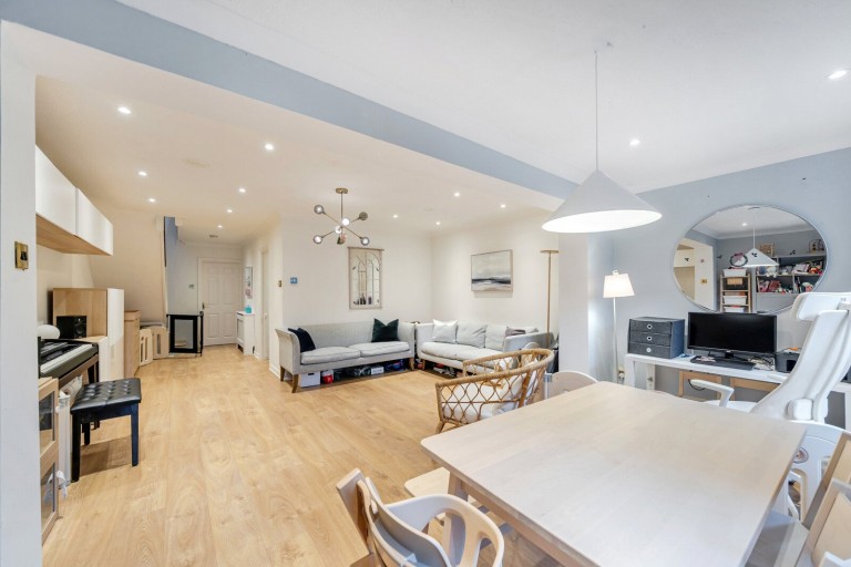 Images for Woking, Surrey