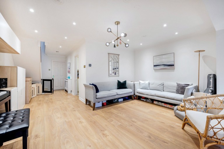 Images for Woking, Surrey