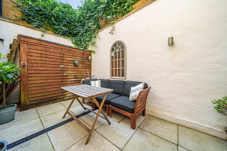 Images for Vicarage Road, Hampton Wick