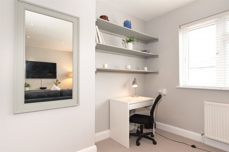 Images for New Broadway, Hampton Hill, Hampton, TW12