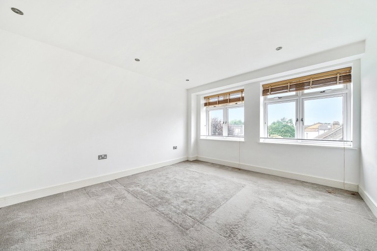 Images for Coombe Road, New Malden