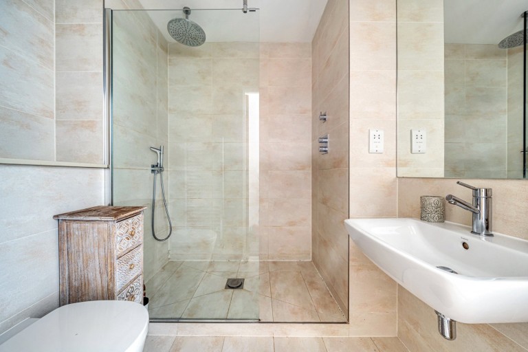 Images for Blagrove Road, Teddington