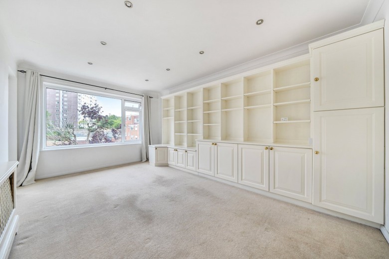 Click the photo for more details of Crescent Road, Kingston Upon Thames