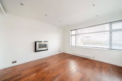 Images for Barnfield, New Malden