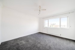 Images for Barnfield, New Malden