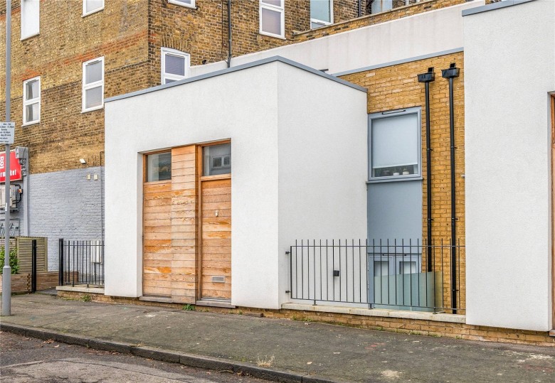 Click the photo for more details of Kingston Upon Thames