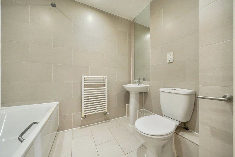 Images for The Avenue, Worcester Park