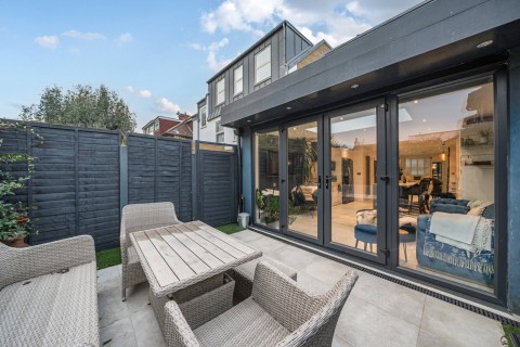 Click the photo for more details of New Malden