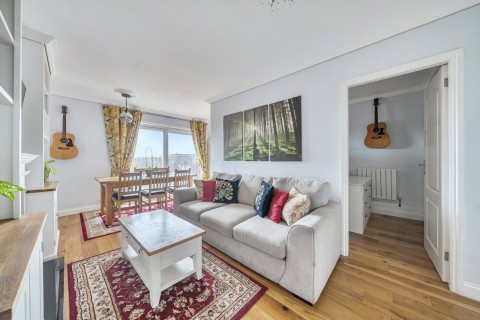 Click the photo for more details of Twickenham Road, 35 Twickenham Road, Teddington