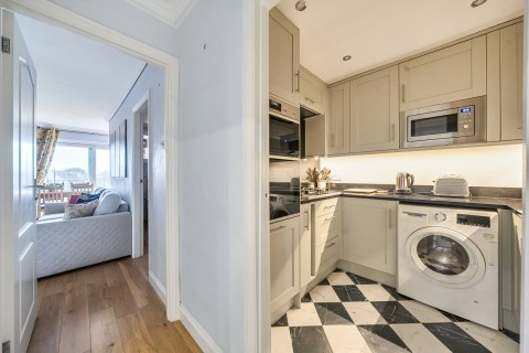 Click the photo for more details of Twickenham Road, 35 Twickenham Road, Teddington