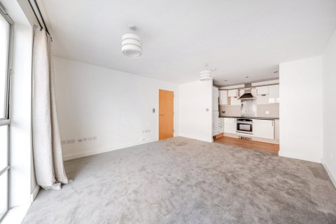 Click the photo for more details of The Bittoms, Kingston Upon Thames