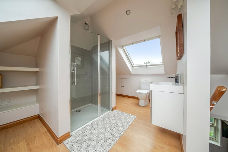 Images for Biggin Hill Close, Kingston Upon Thames