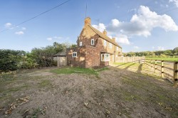 Images for Old Common Road, Cobham, Surrey