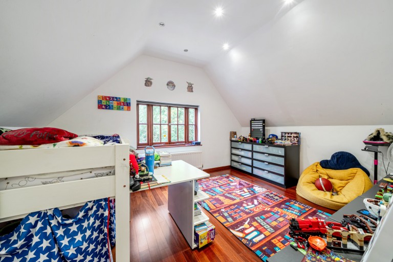 Images for Hersham, Surrey