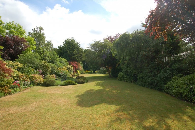 Images for Byfleet Road, New Haw, Surrey