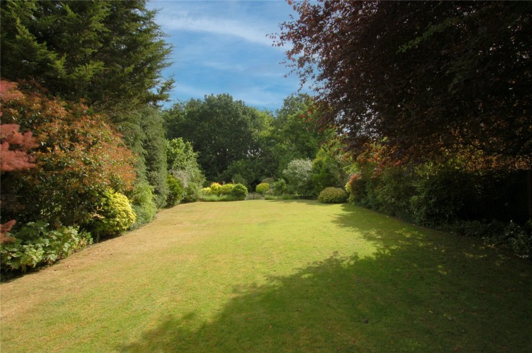 Images for Byfleet Road, New Haw, Surrey
