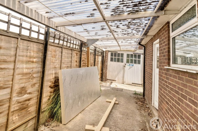 Images for Loncin Mead Avenue, New Haw, Surrey