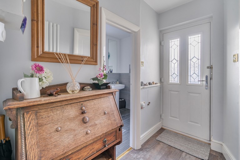 Images for Farleigh Road, New Haw, Surrey