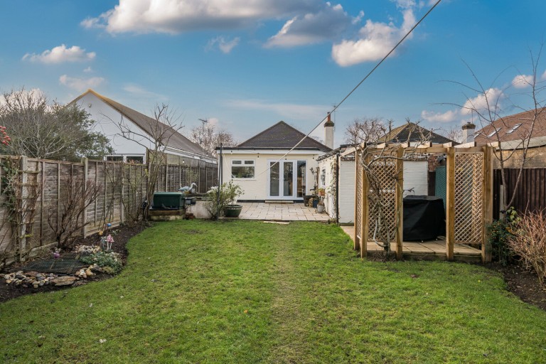 Images for Farleigh Road, New Haw, Surrey