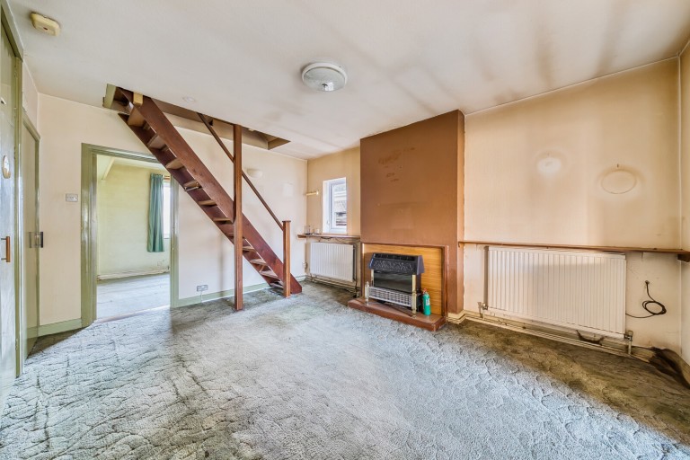 Images for Common Lane, New Haw, Surrey