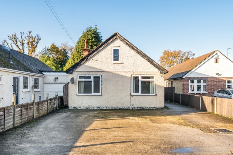 Images for Common Lane, New Haw, Surrey