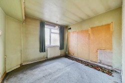 Images for Common Lane, New Haw, Surrey