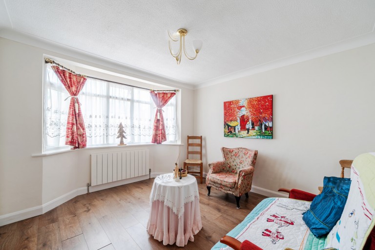 Images for Lindsay Road, New Haw, Surrey