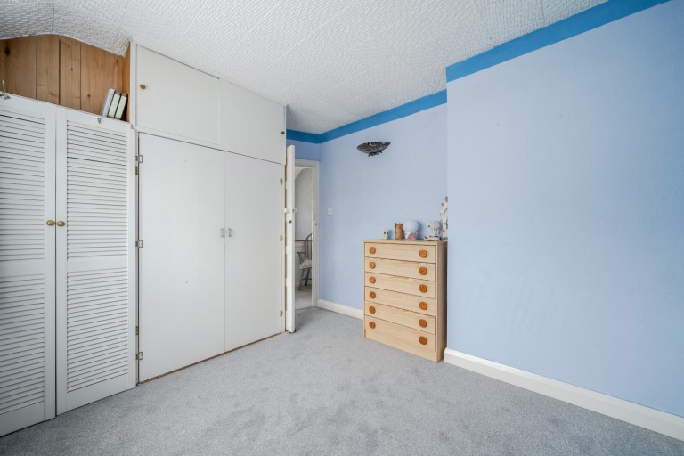 Images for Lindsay Road, New Haw, Surrey