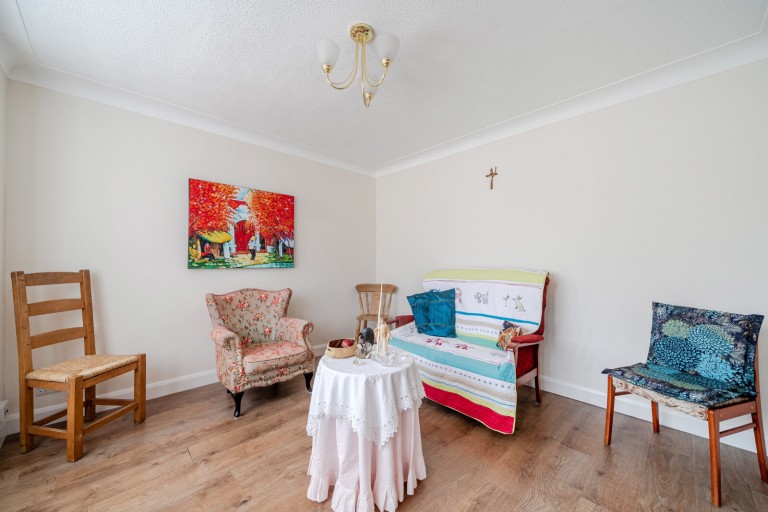 Images for Lindsay Road, New Haw, Surrey