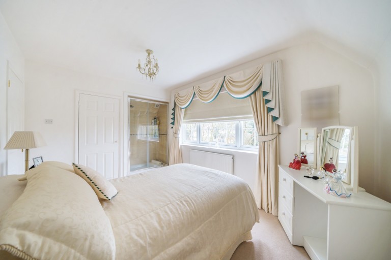 Images for Fairlawns, Woodham, Surrey