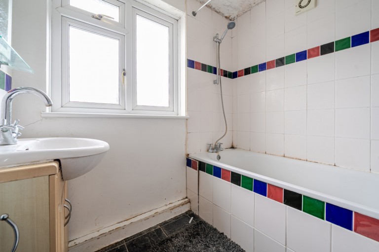 Images for Grange Road, New Haw, Surrey