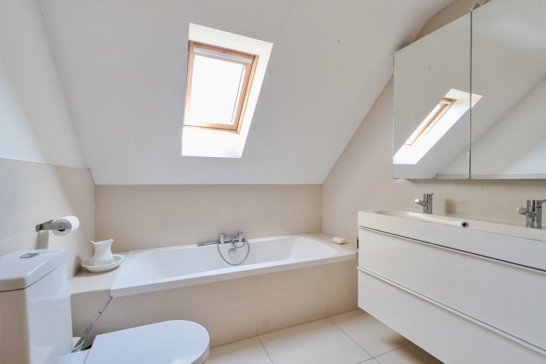 Images for New Haw Road, Addlestone, Surrey