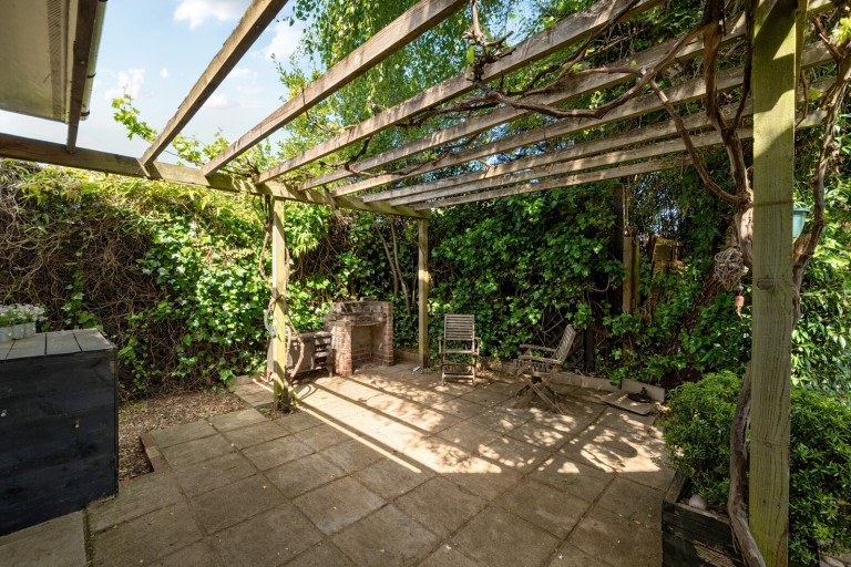 Images for New Haw Road, Addlestone, Surrey